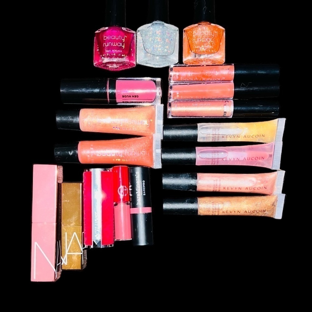 New Makeup Lip LOT 18 Piece Givenchy Nars Armani Aucoin Runway Bare Minerals